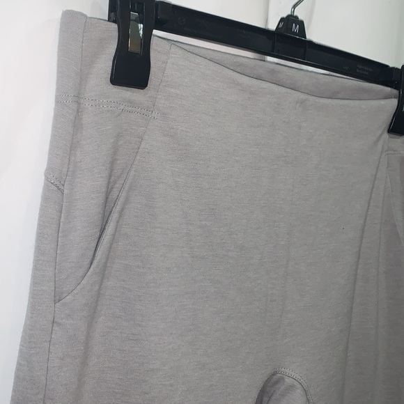 Ladies Lunya Restore pull on leggings size M - Picture 5 of 5